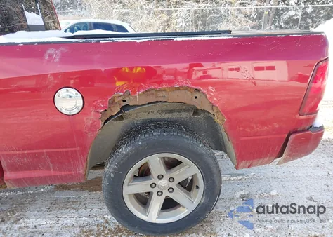 2010 Dodge Ram 1500 Slt/Sport/Trx z USA, uszkodzony, nr VIN 1D7RV1GT9AS219971